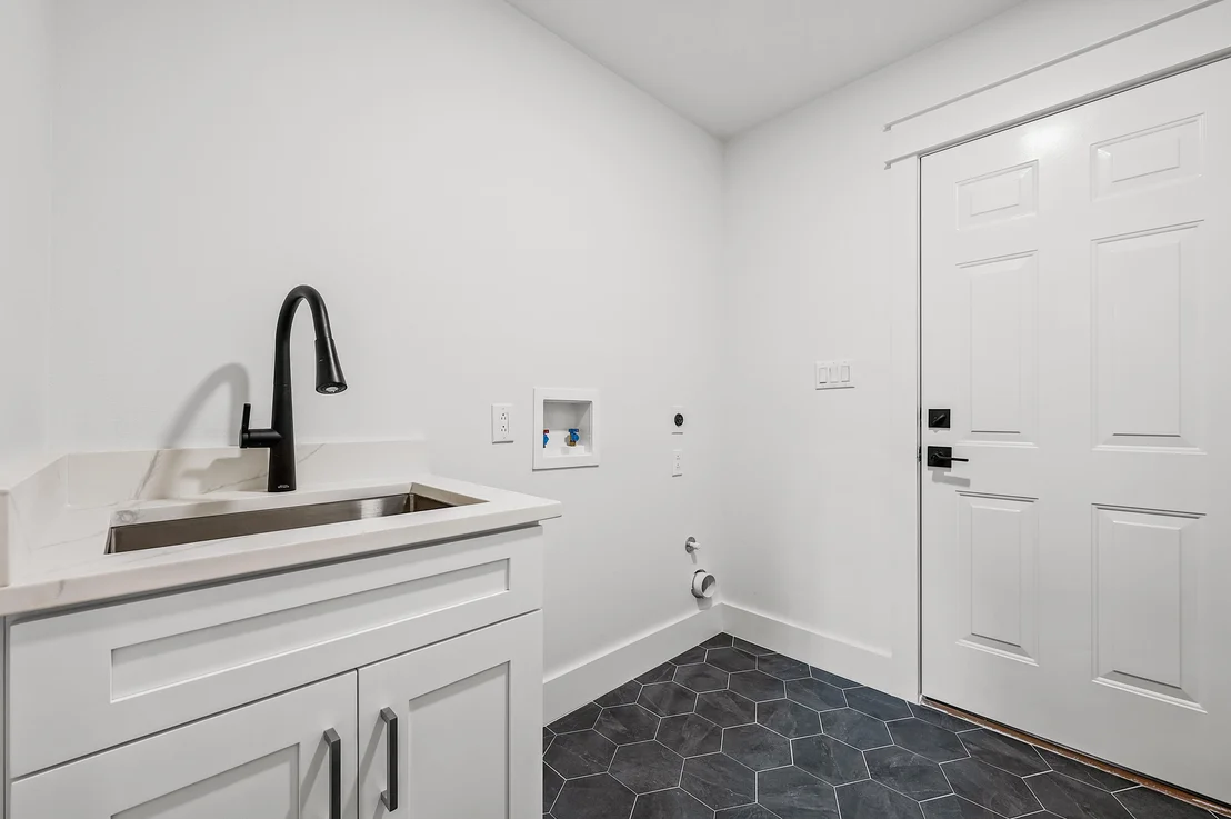 Photo of 209 Emmett Drive