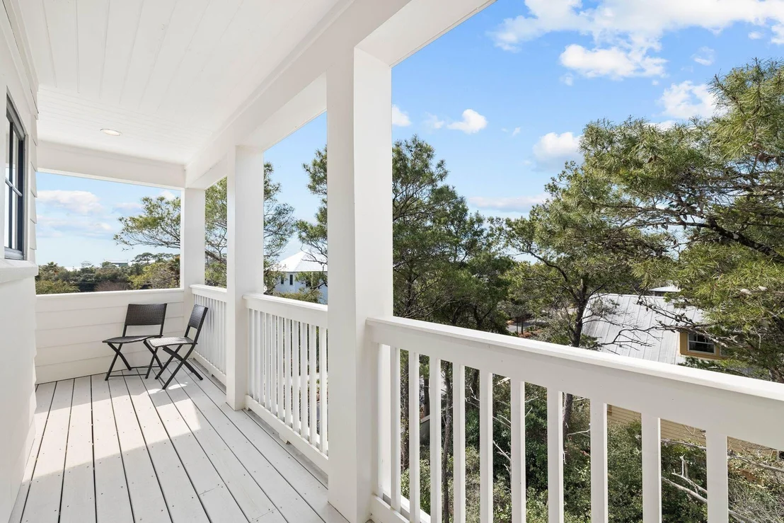 Photo of 42 Grande Pointe Circle