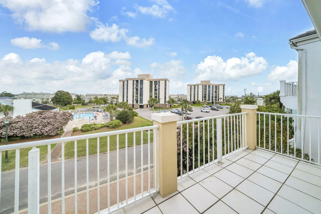 Photo of 54 Terra Cotta Way