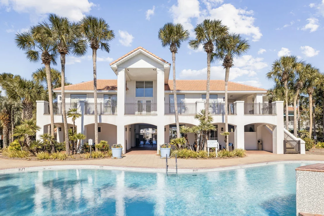 Photo of 98 Cayman Cove