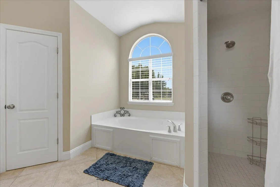 Photo of 4034 Bond Circle