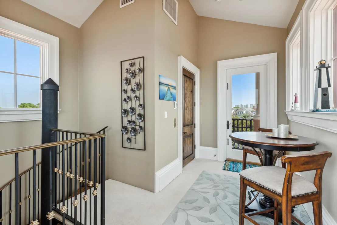 Photo of 4300 Breakwater Drive