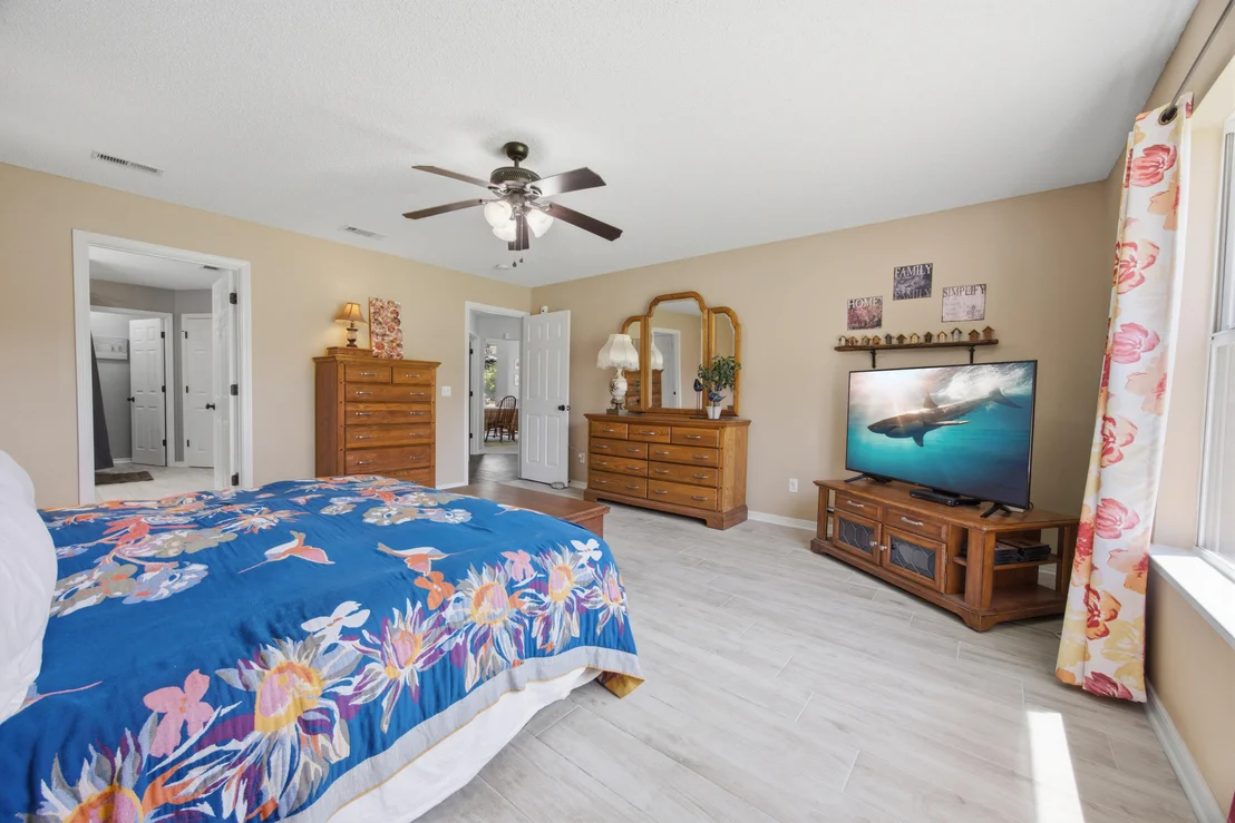 Photo of 7367 Brevard Street