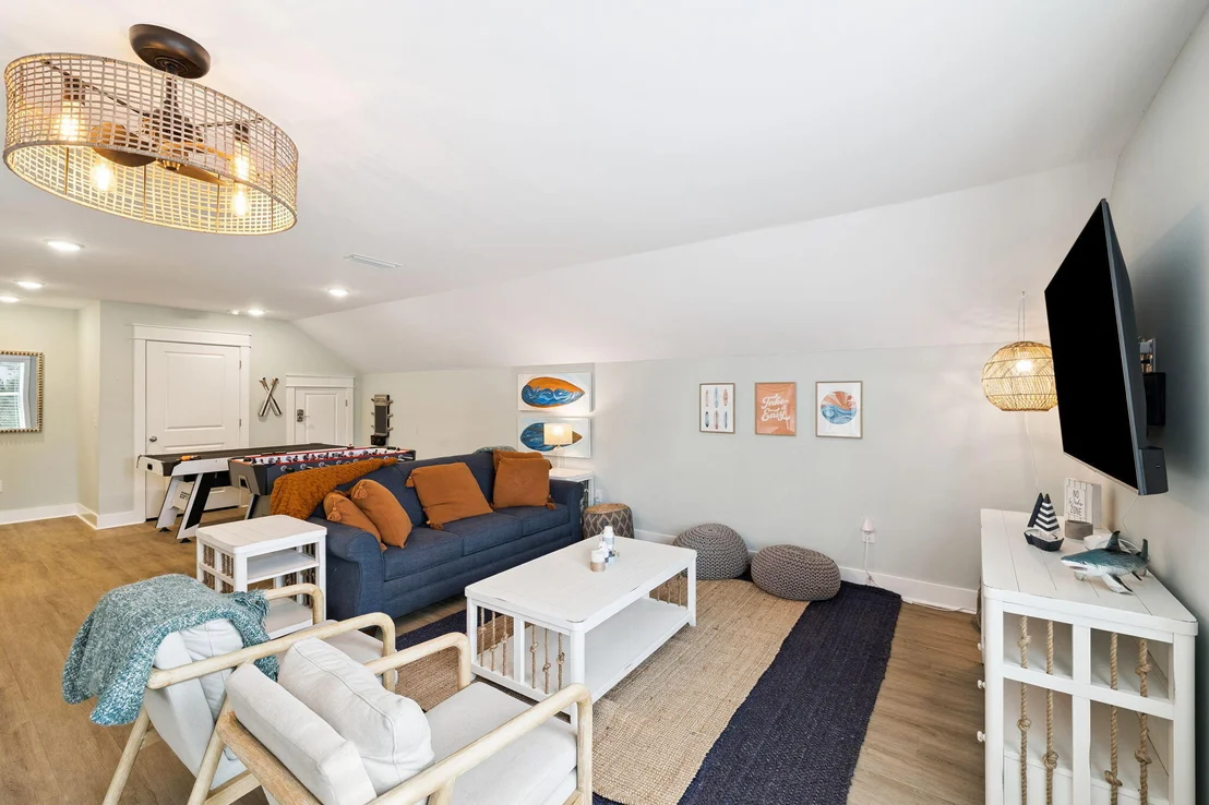 Photo of 345 Dolphin Drive