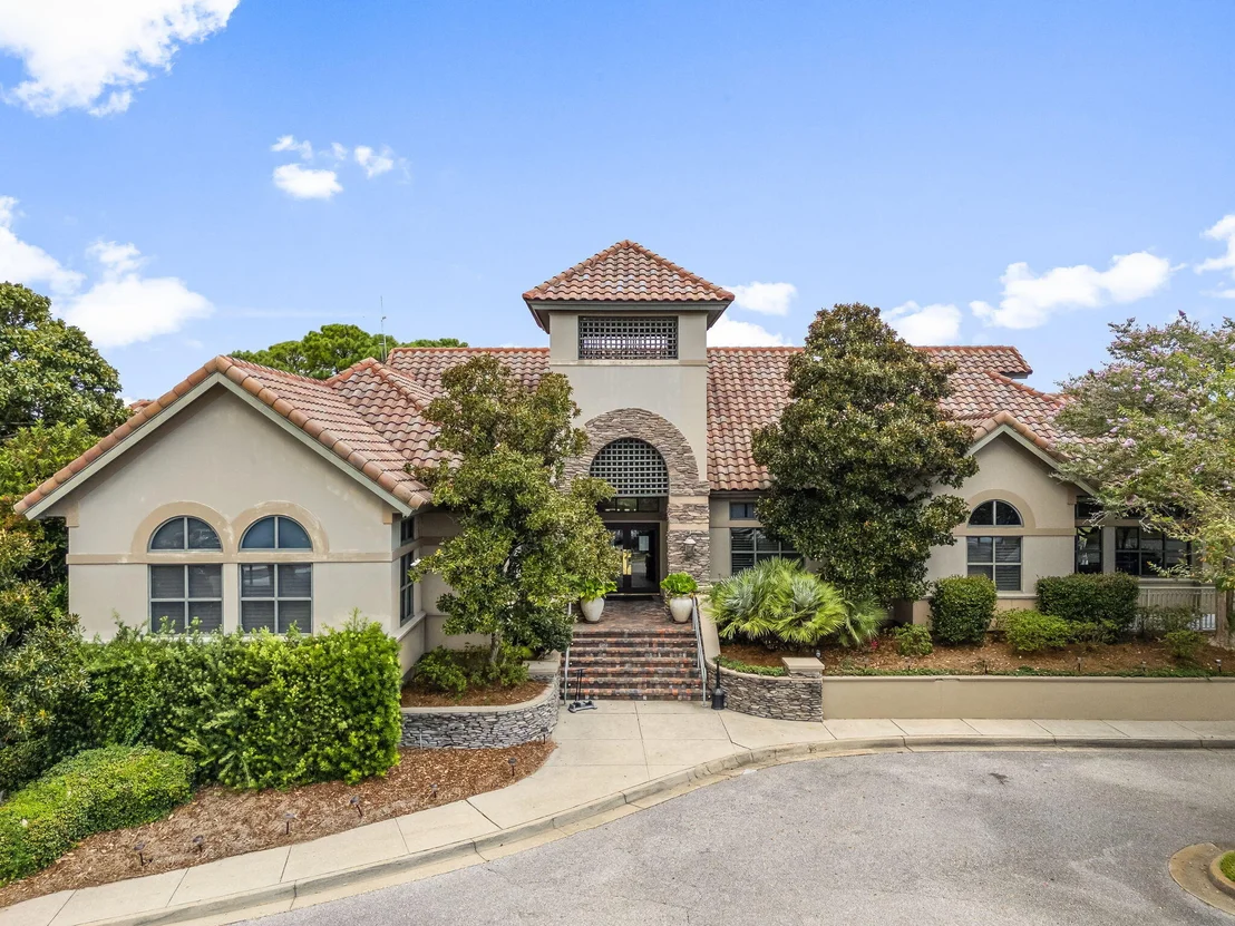 Photo of 156 Baywinds Drive