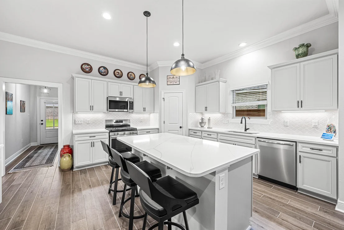 Photo of 101 Hydrangea Boulevard