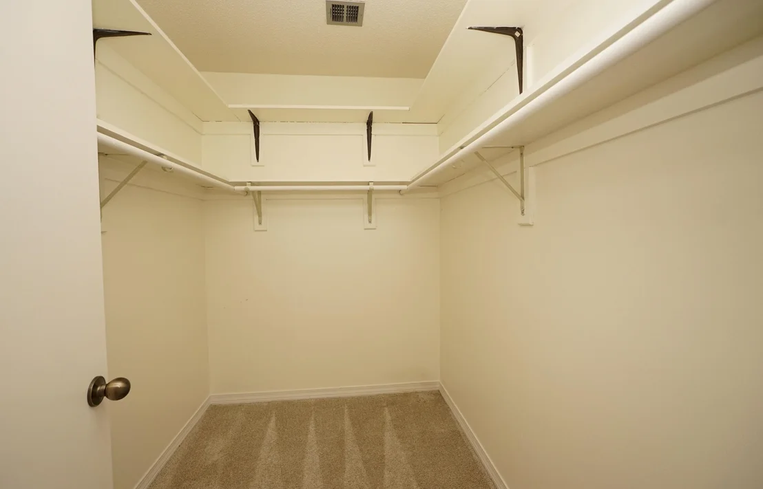 Photo of 33 Hidden Cove Way