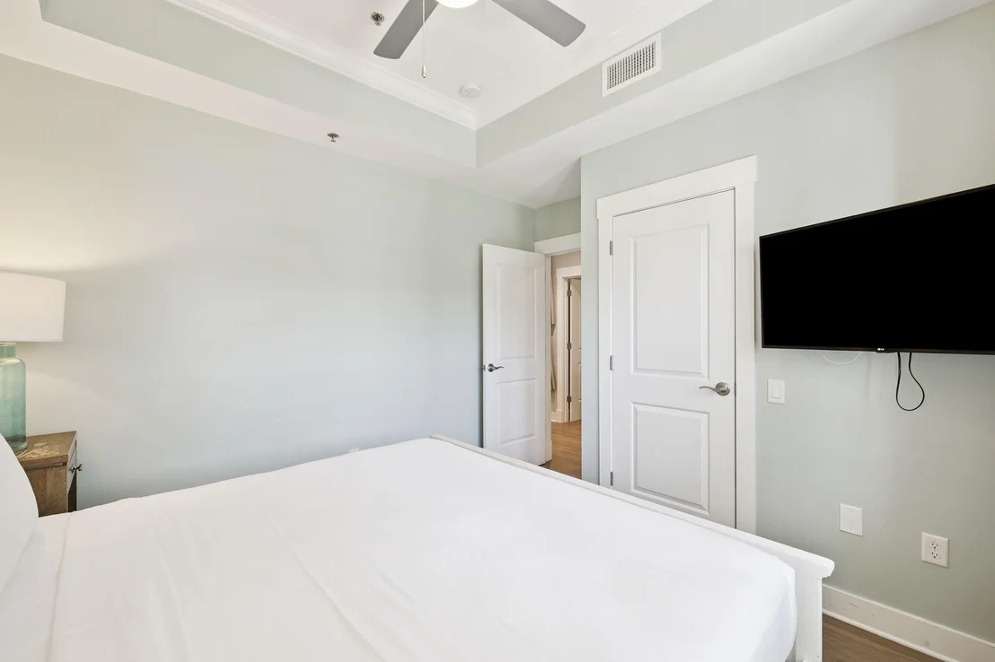 Photo of Unit 113 at 100 Matthew Boulevard
