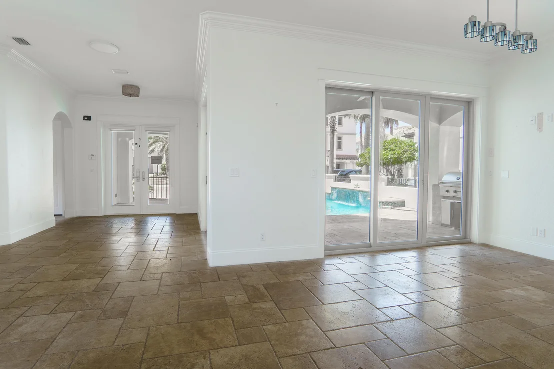 Photo of 4782 Ocean Boulevard
