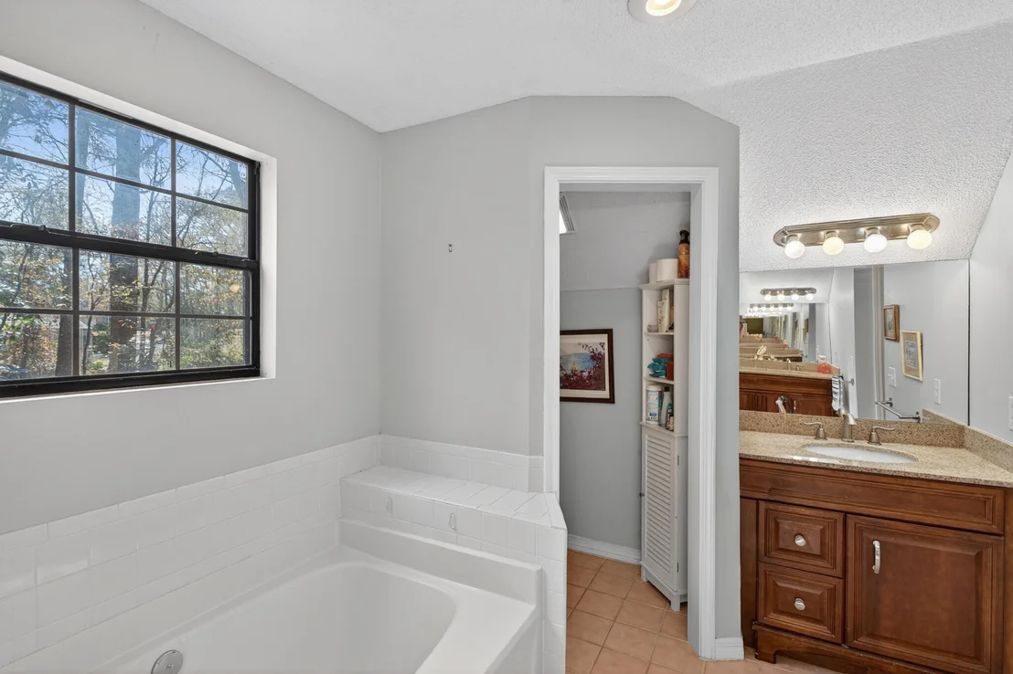 Photo of 104 Fairway Drive