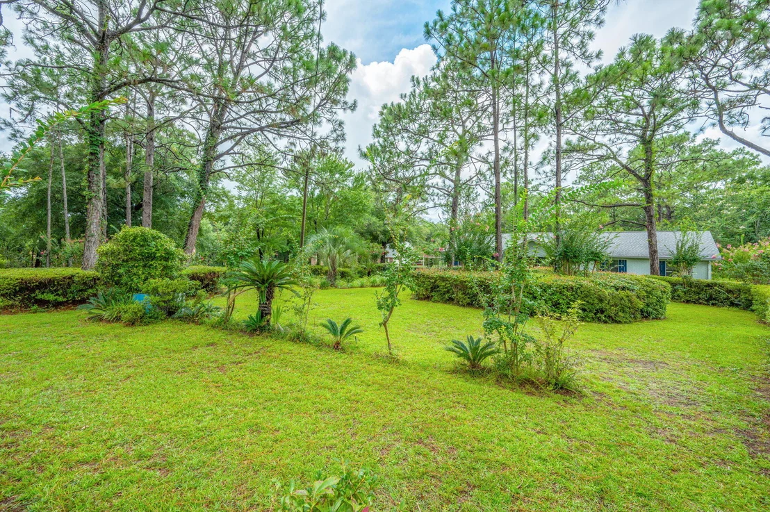 Photo of 5770 Wildwood Road