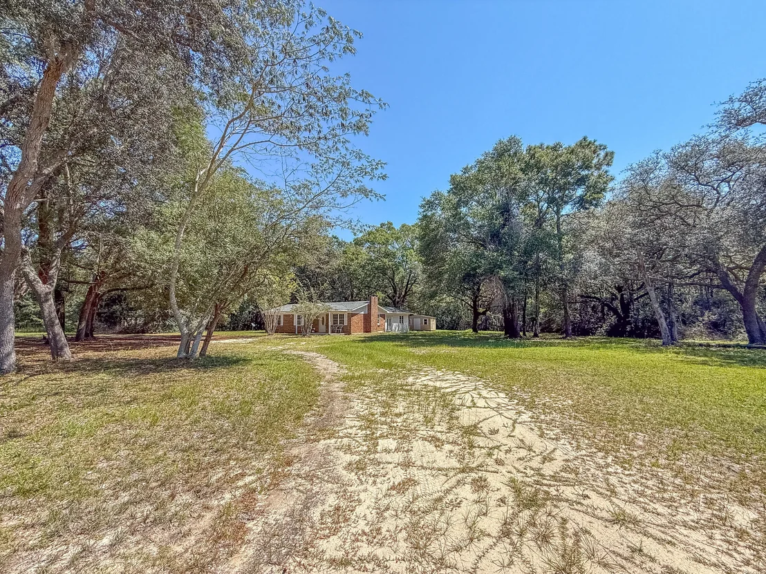 Photo of 5703 Old River Road