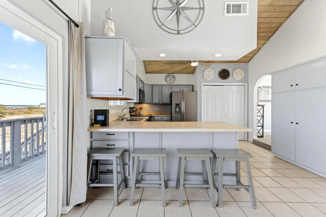 Photo of 7569 White Sands Boulevard