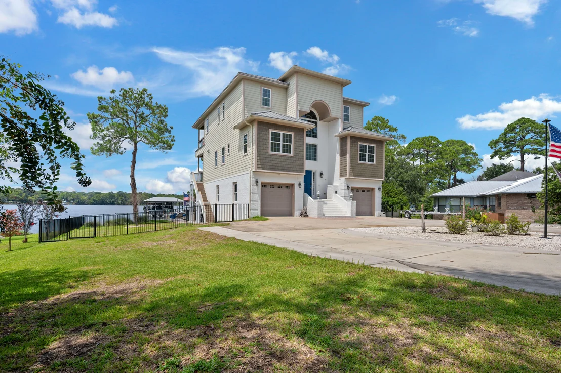 Photo of 1027 Christy Drive