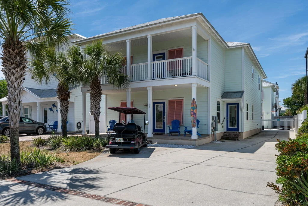 Photo of 64 DOLPHIN Street