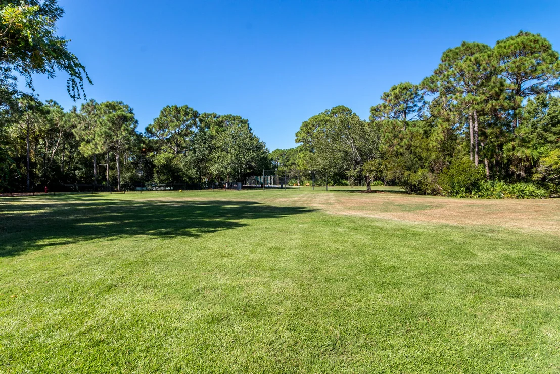 Photo of 4300 Breakwater Drive