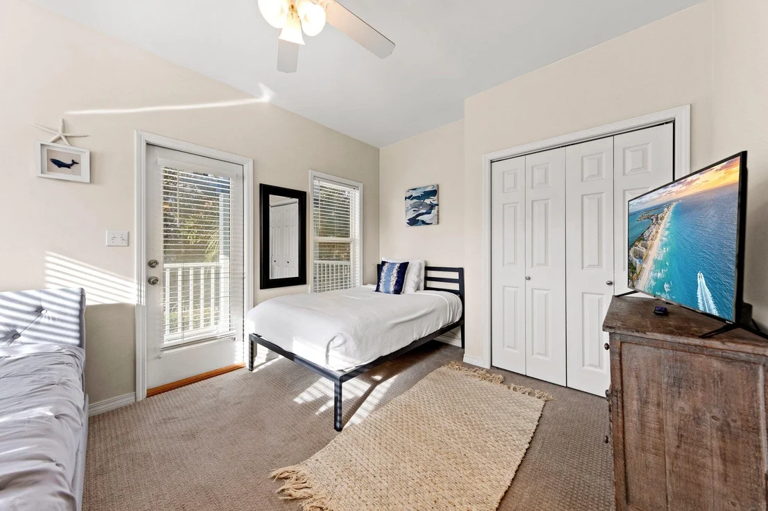 Photo of 156 Emerald Dunes Circle