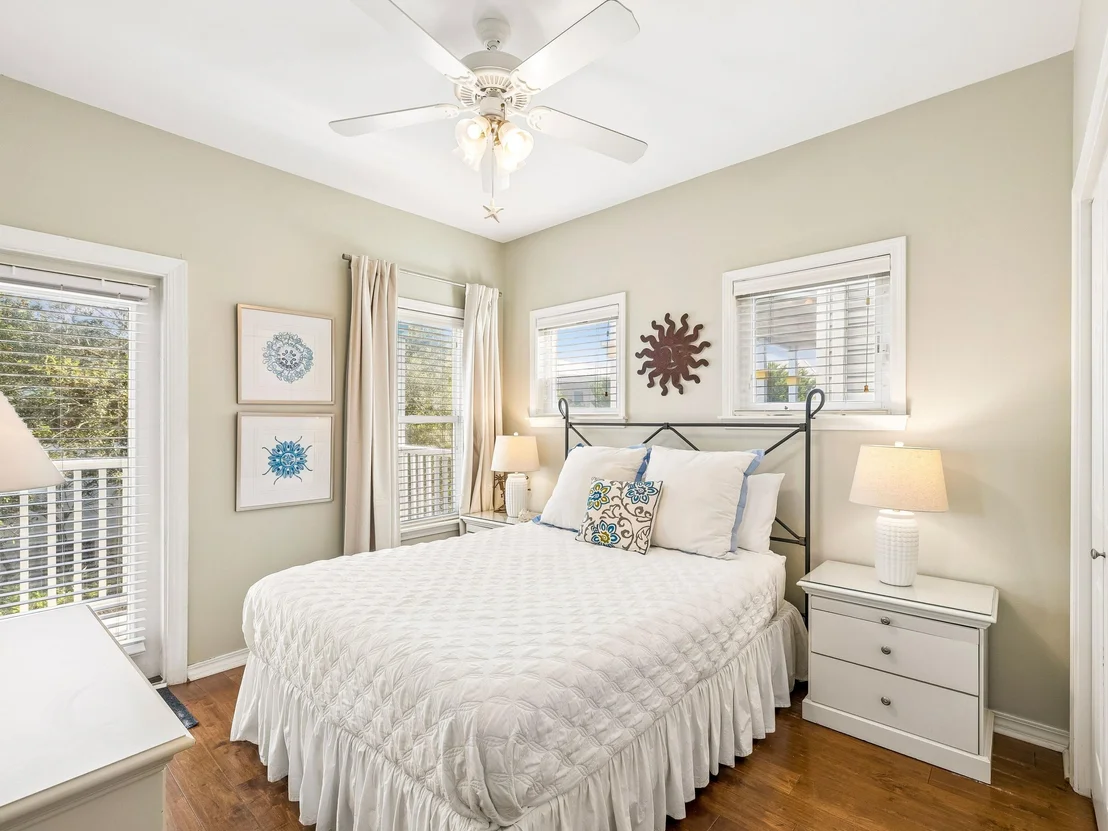 Photo of 162 Emerald Dune Circle