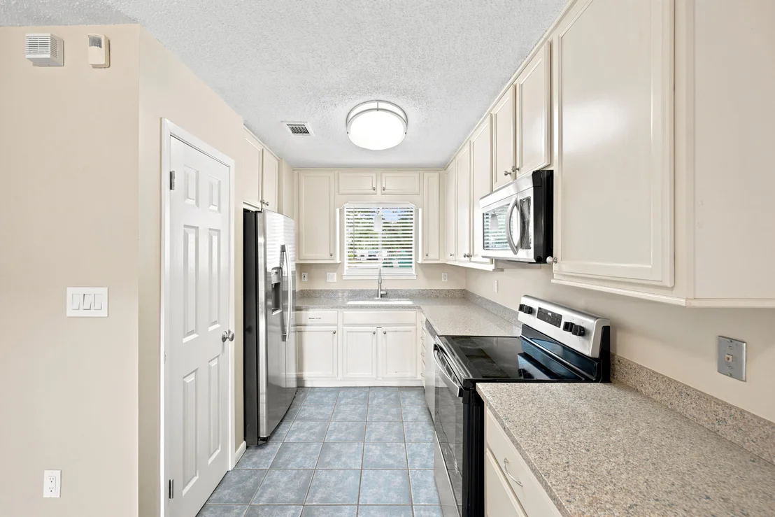 Photo of Unit 2 at 44 Berwick Circle