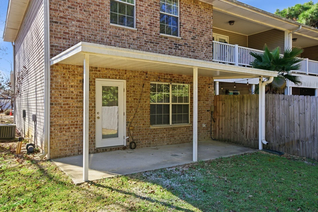 Photo of 8562 Laredo Street