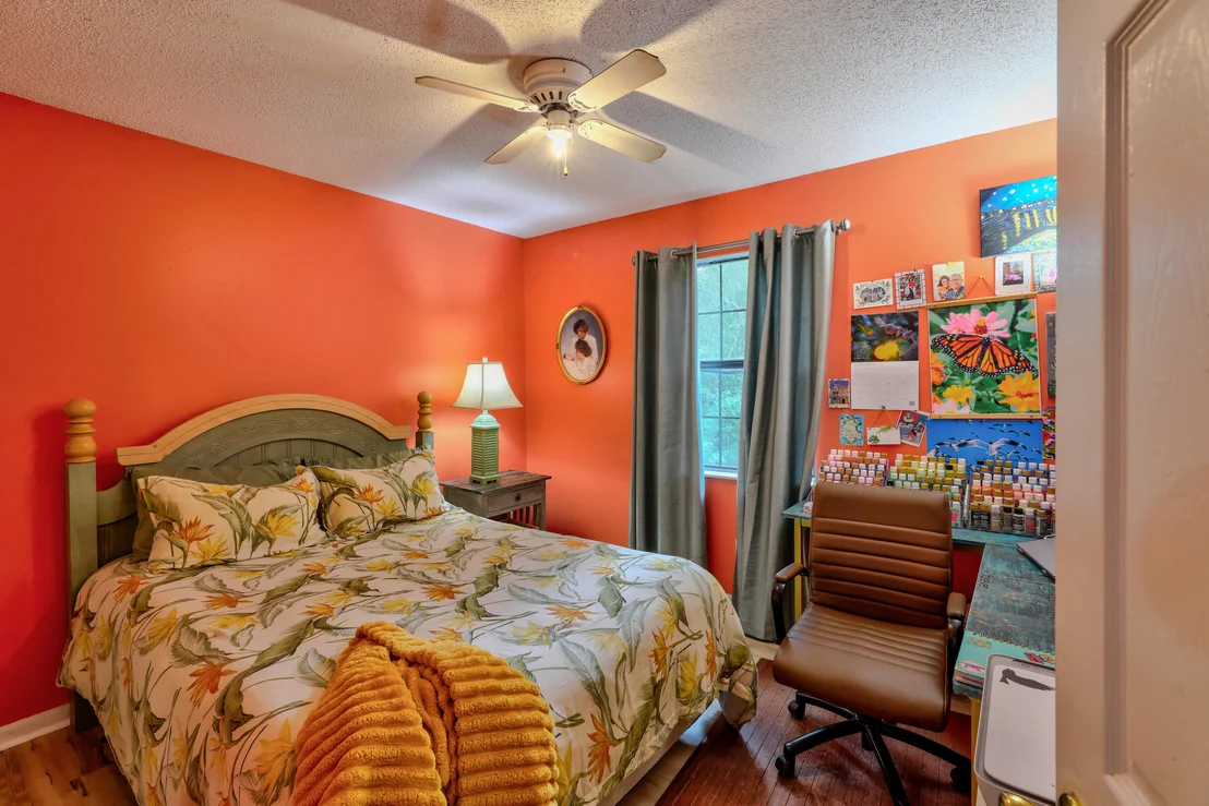 Photo of 11 W Bayou Forest Drive