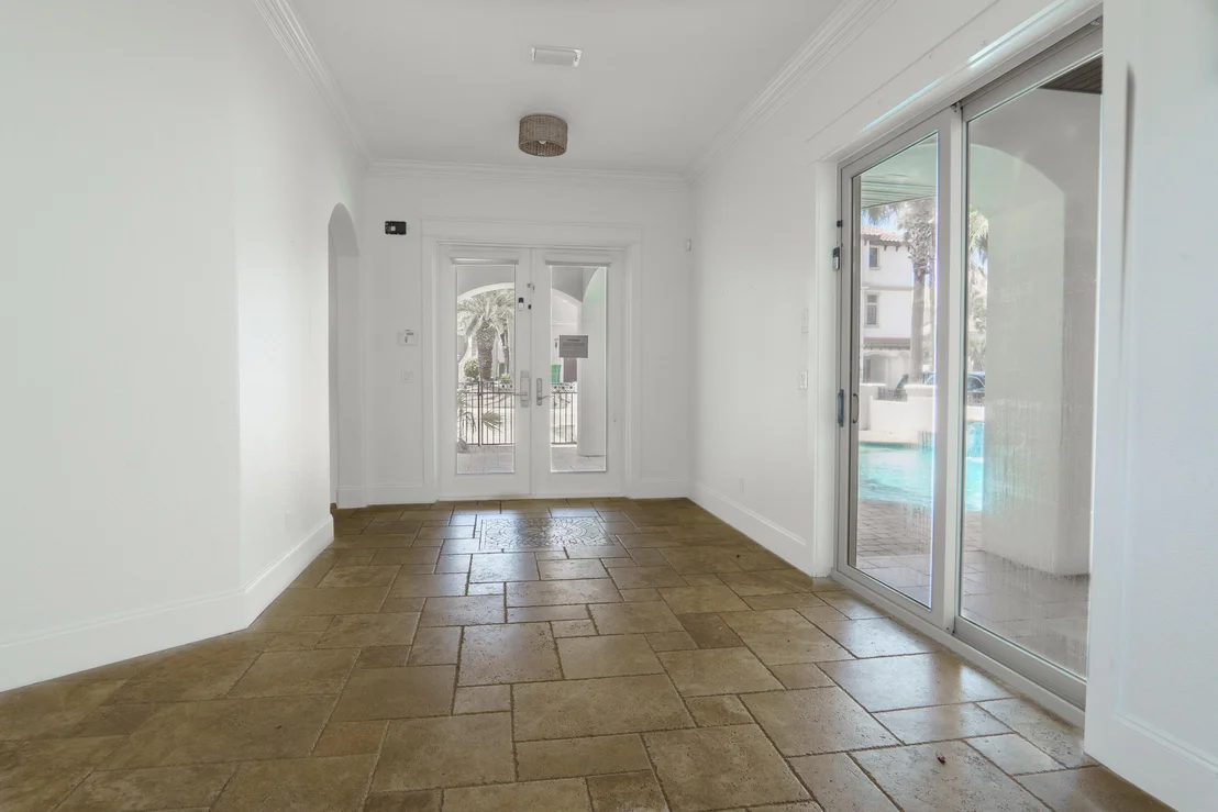 Photo of 4782 Ocean Boulevard