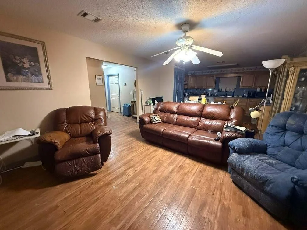 Photo of 6100 Barnes Road