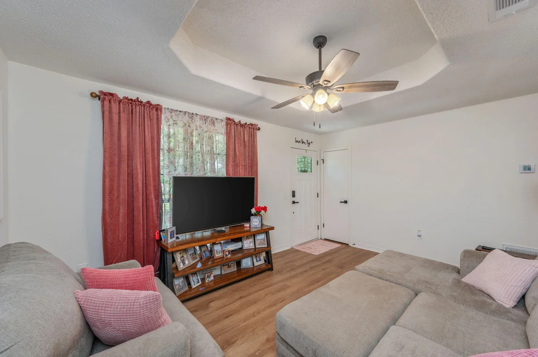 Photo of 6118 Buck Ward Road