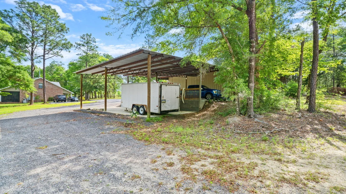 Photo of 175 W T Hulion Road