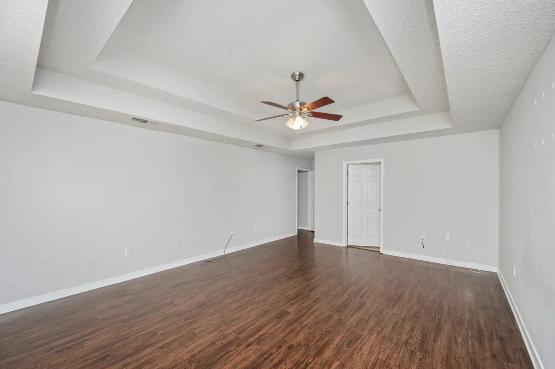 Photo of 1925 Hidden Springs Drive