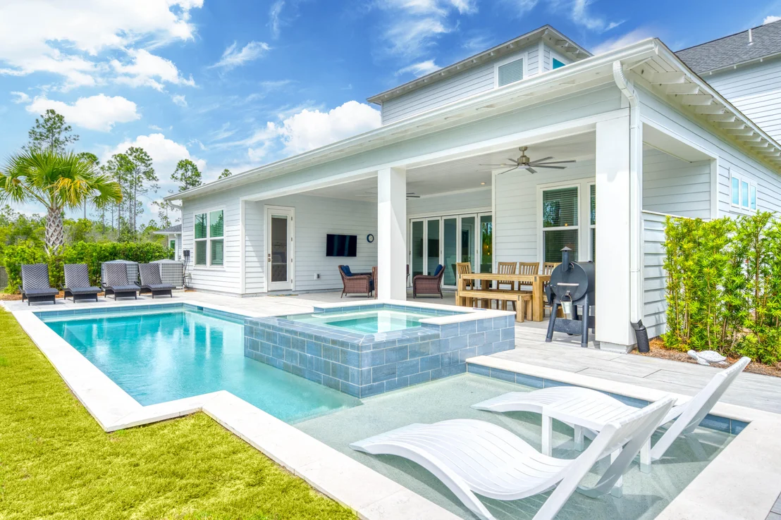 Photo of 446 W Lafayette Road