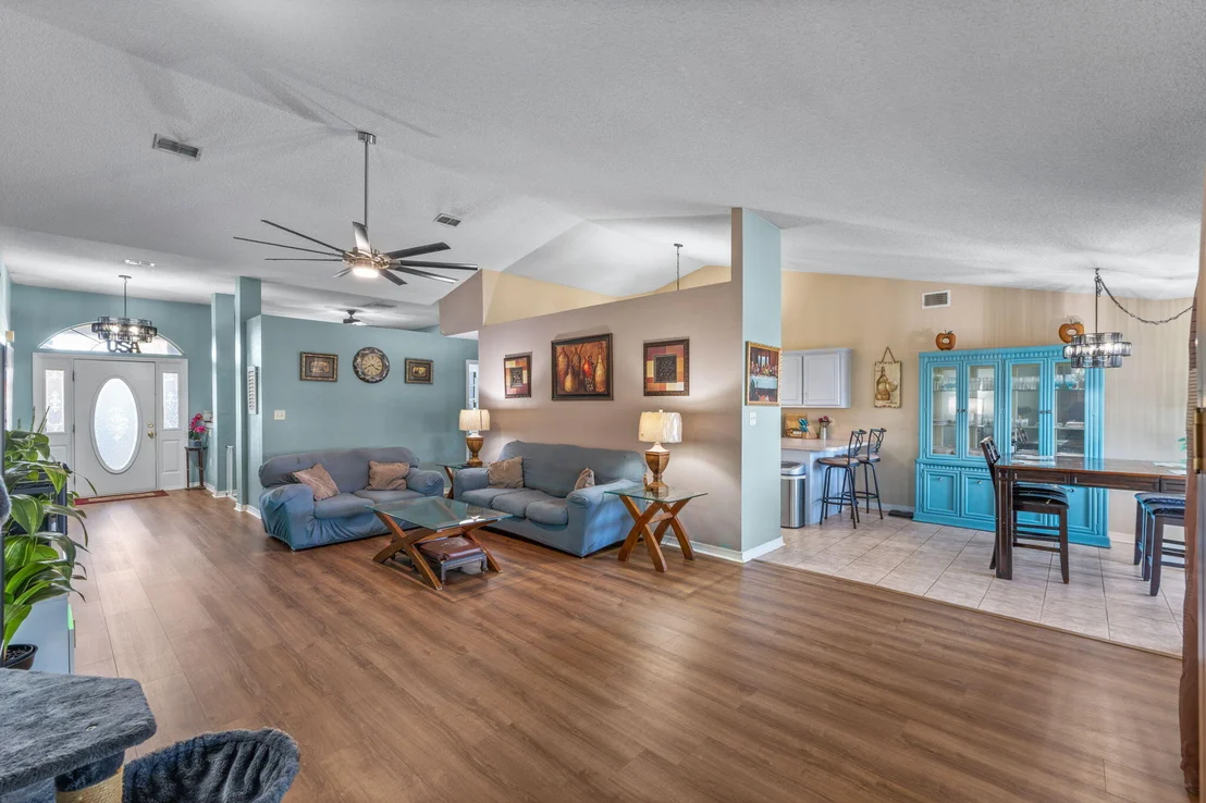 Photo of 9562 Dynasty Lane