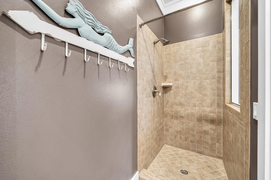 Photo of 1303 Laurel Way