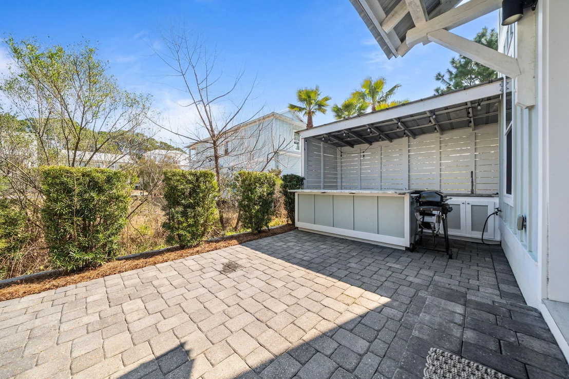 Photo of 18 Lakeland Drive
