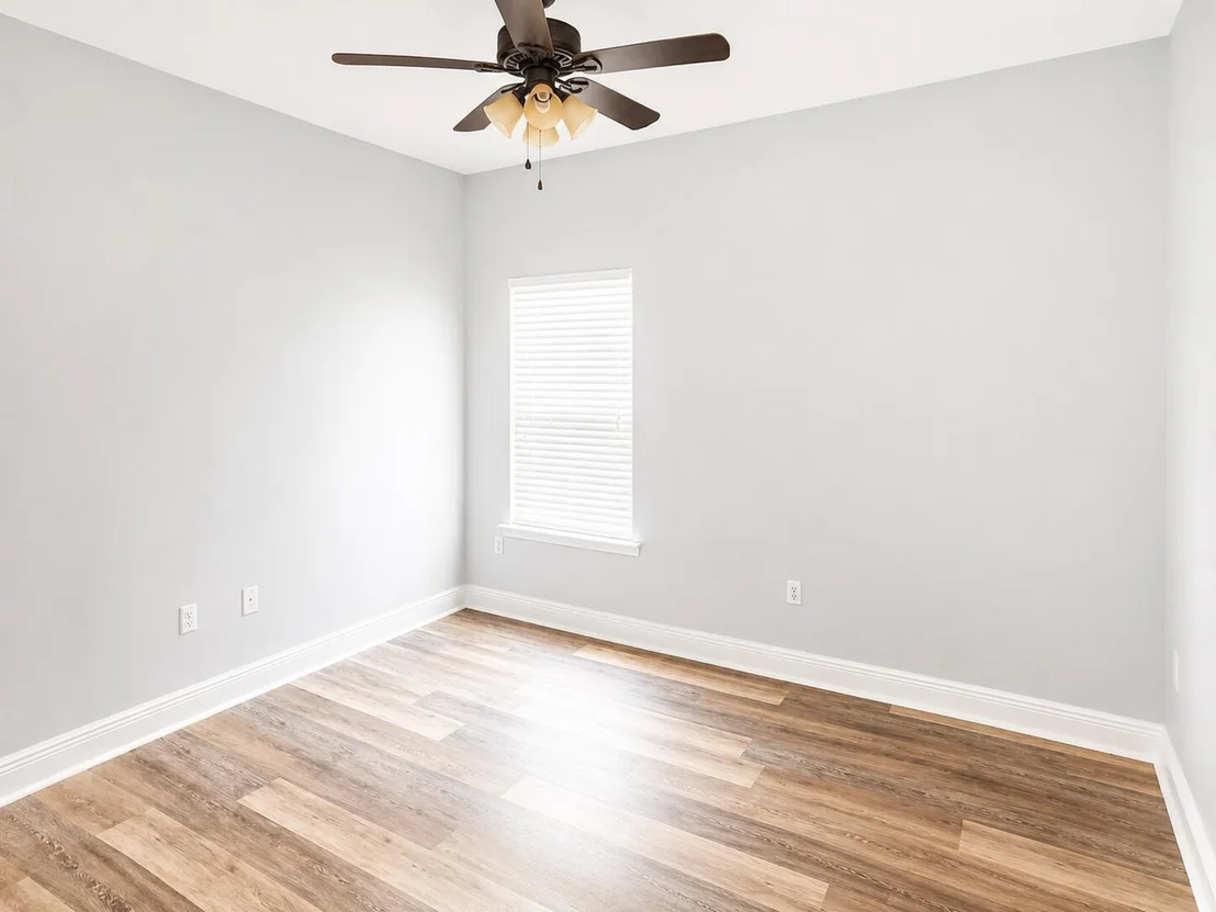 Photo of 5528 Frontier Drive