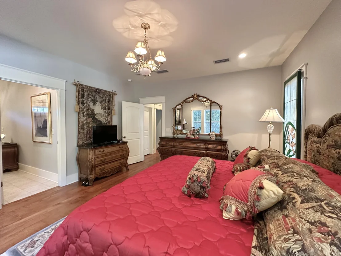 Photo of 786 Symphony Way