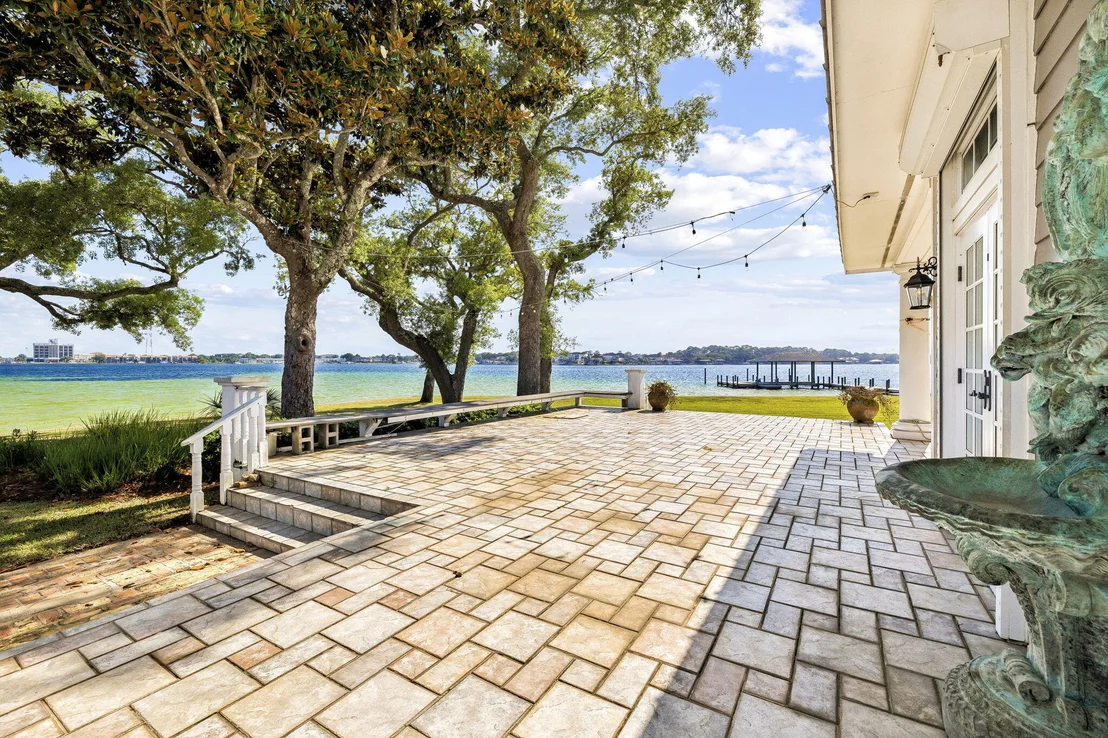 Photo of 11 Paradise Point Road