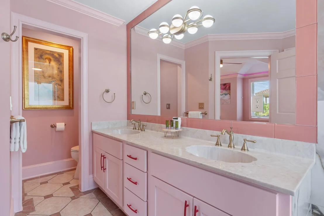 Photo of 4736 Ocean Boulevard
