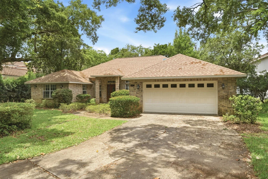 Photo of 6627 Calle De Laurel