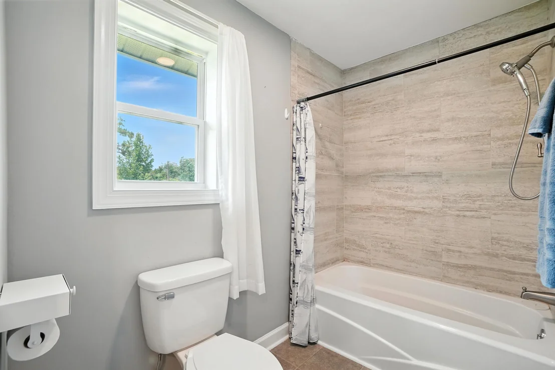 Photo of 4608 Riley Road