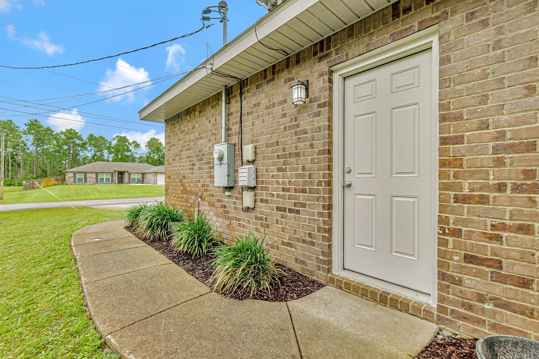 Photo of 6562 Longview Street