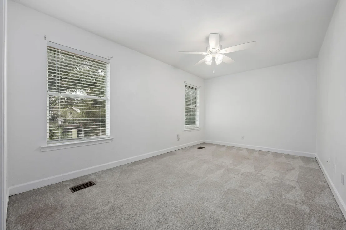 Photo of 255 Edge Avenue