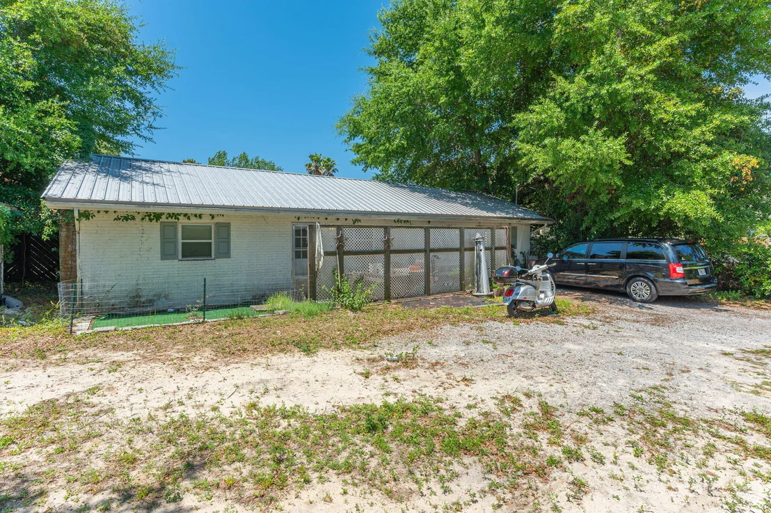 Photo of 624 4th Street