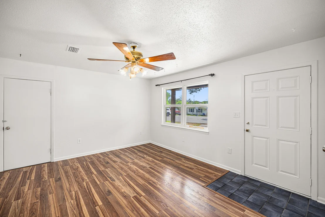 Photo of 12 Twisted Oak Trail