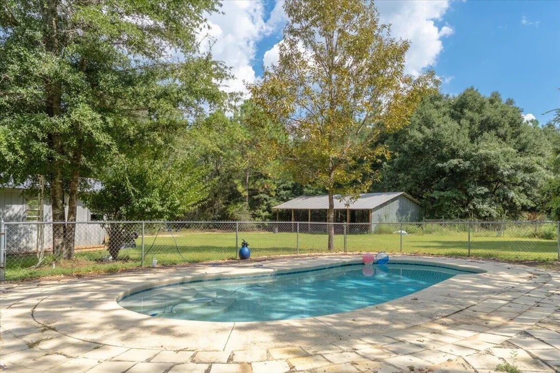 Photo of 4568 Yellow Bluff Road
