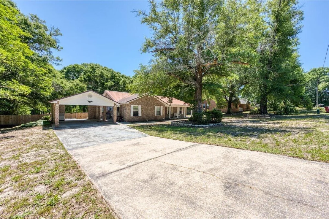 Photo of 210 Shell Drive