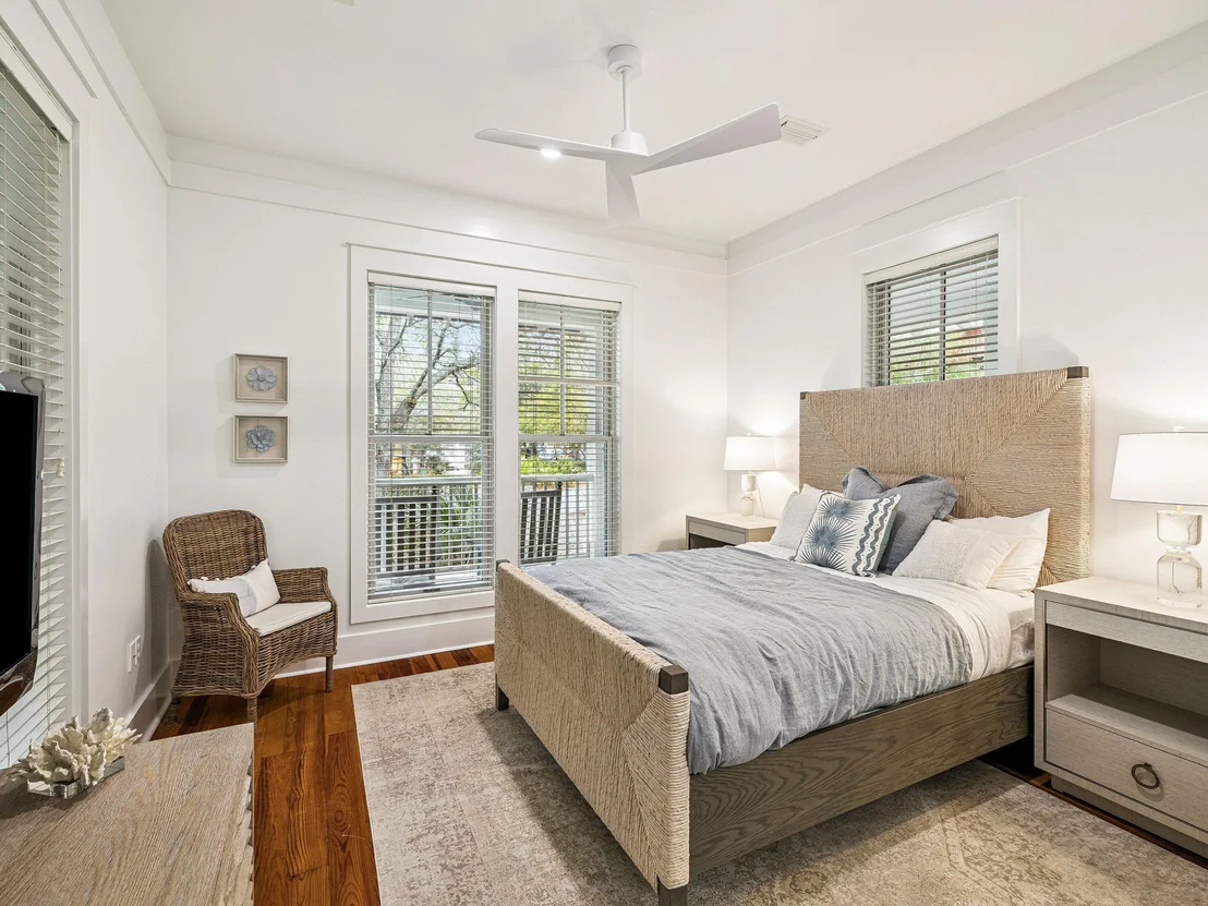 Photo of 90 Silver Laurel Way