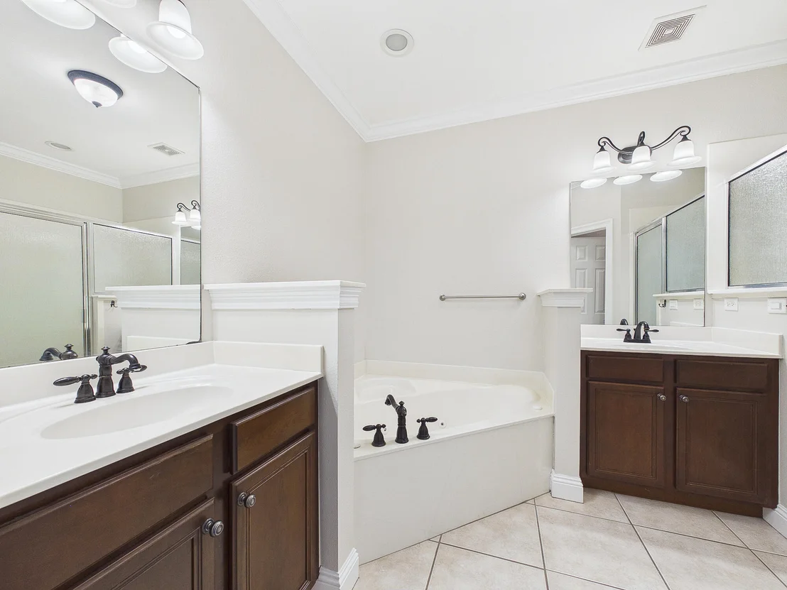 Photo of 321 Nathey Avenue