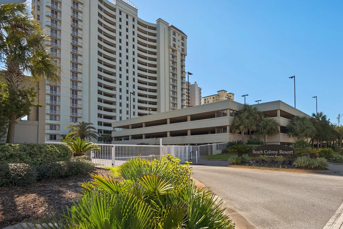 Photo of Unit W15E at 8501 Gulf Boulevard