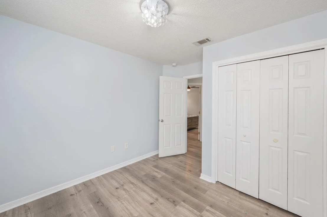 Photo of 5249 Kervin Road